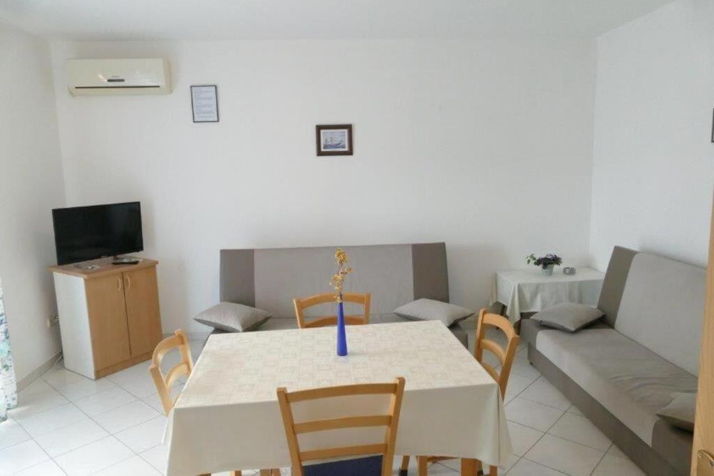 Apartments Jasmin Barbat na Rabu ภายนอก รูปภาพ