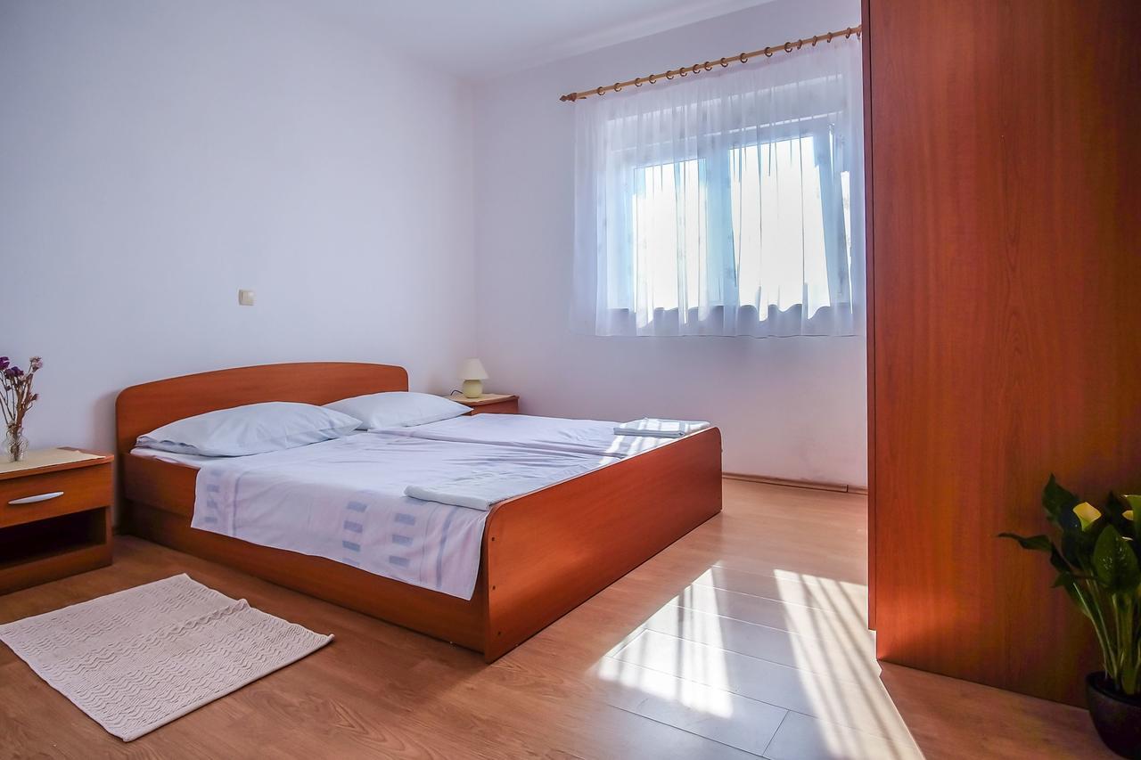 Apartments Jasmin Barbat na Rabu ภายนอก รูปภาพ