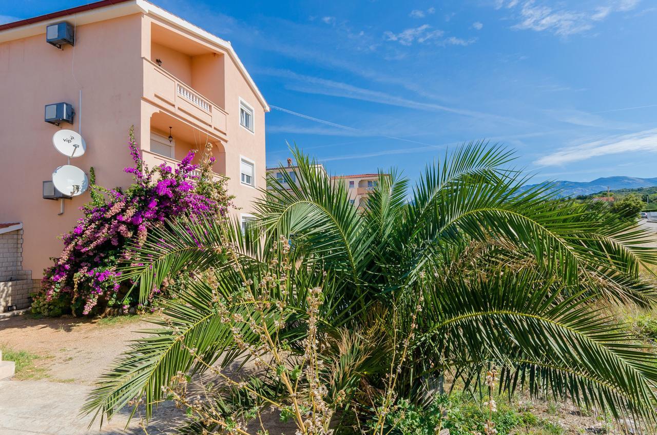 Apartments Jasmin Barbat na Rabu ภายนอก รูปภาพ