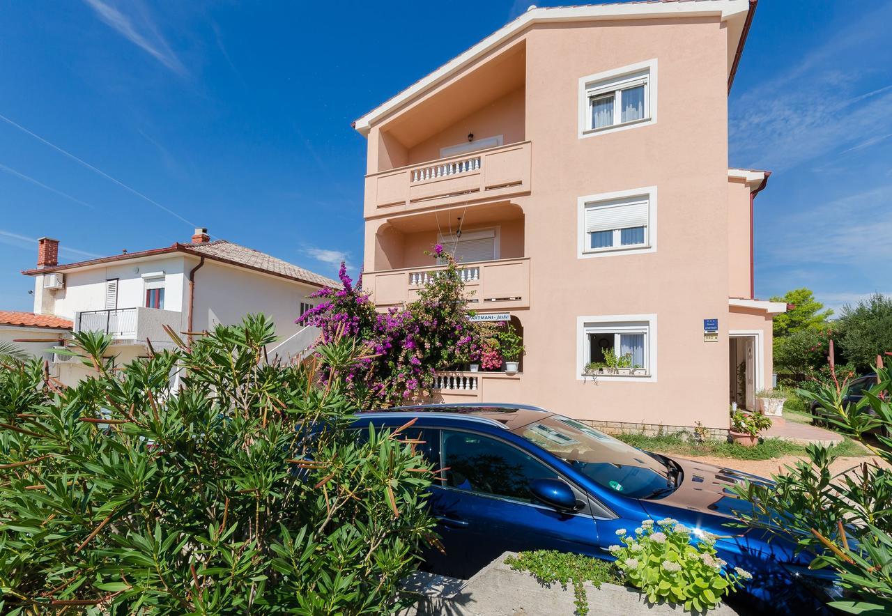 Apartments Jasmin Barbat na Rabu ภายนอก รูปภาพ